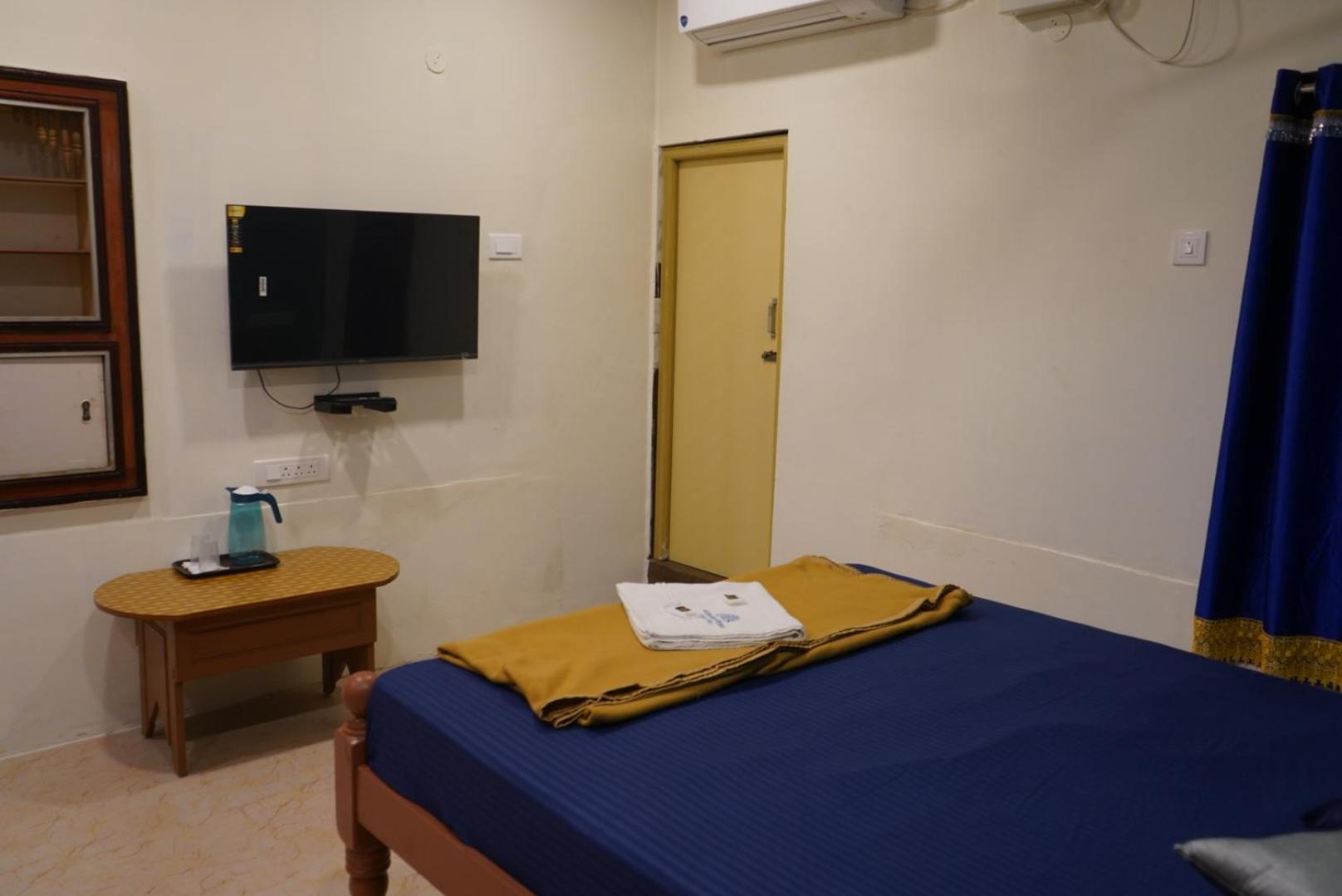 Aishwaryam Home Stay Maduraj Zewnętrze zdjęcie